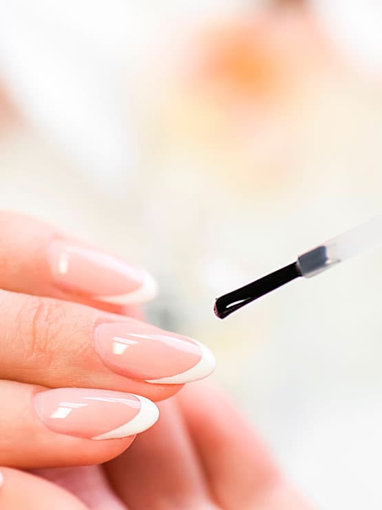 Hacer la manicura y pedicura en Lugo